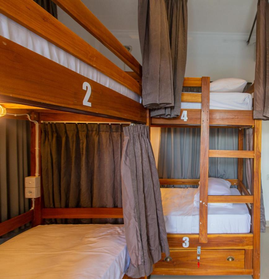 Zentiga Surf Hostel ชังกู ภายนอก รูปภาพ