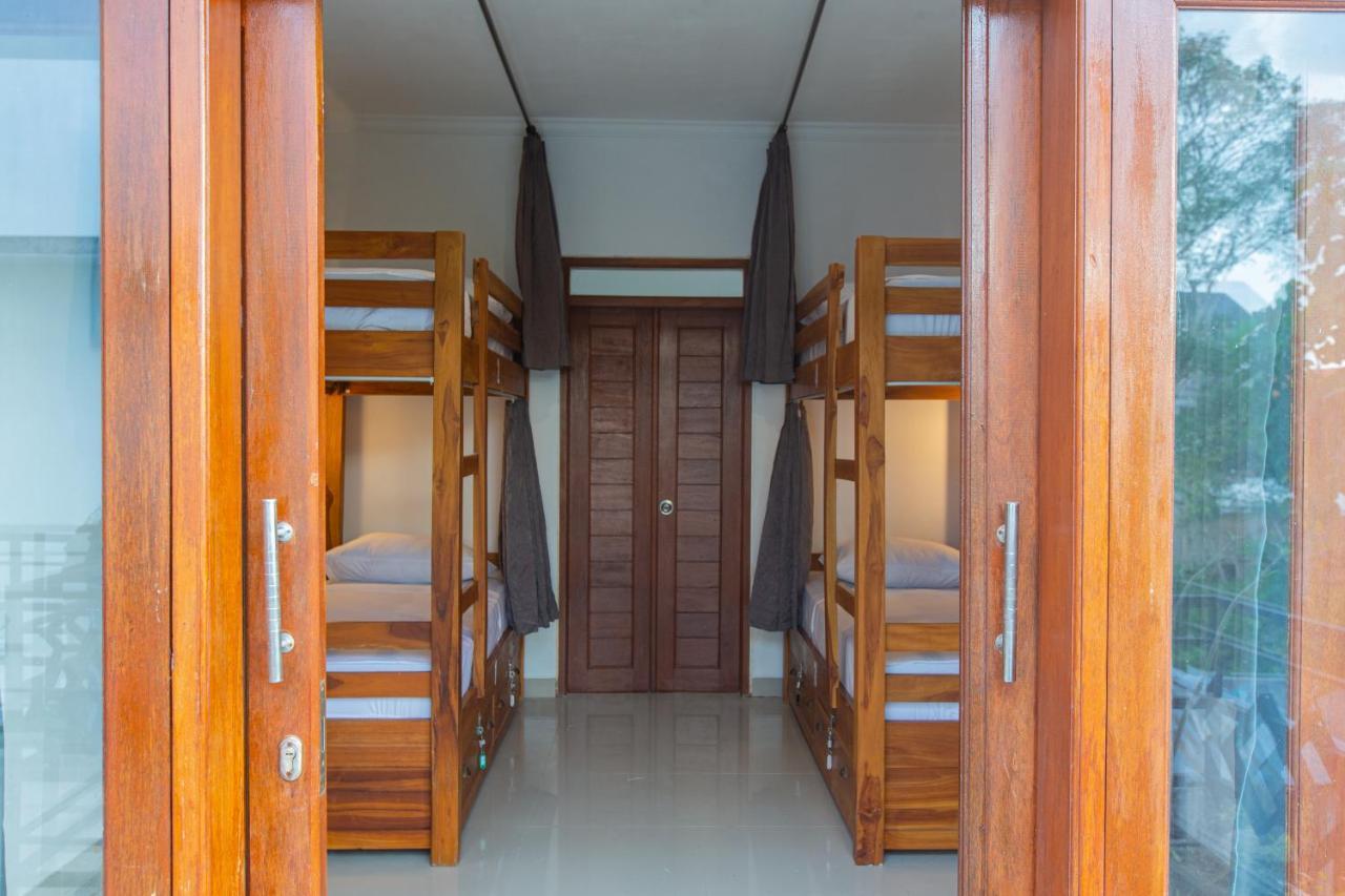 Zentiga Surf Hostel ชังกู ภายนอก รูปภาพ