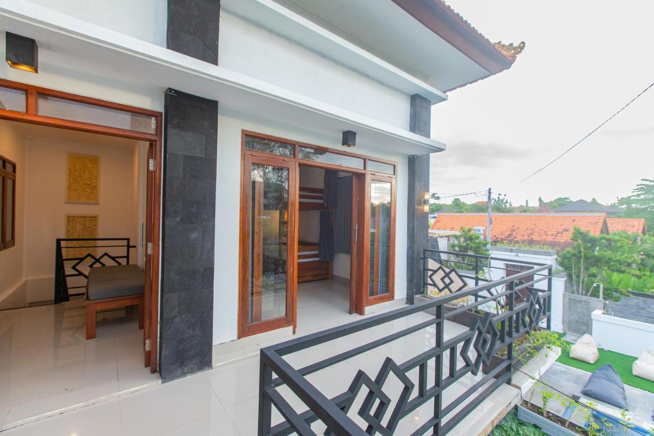 Zentiga Surf Hostel ชังกู ภายนอก รูปภาพ