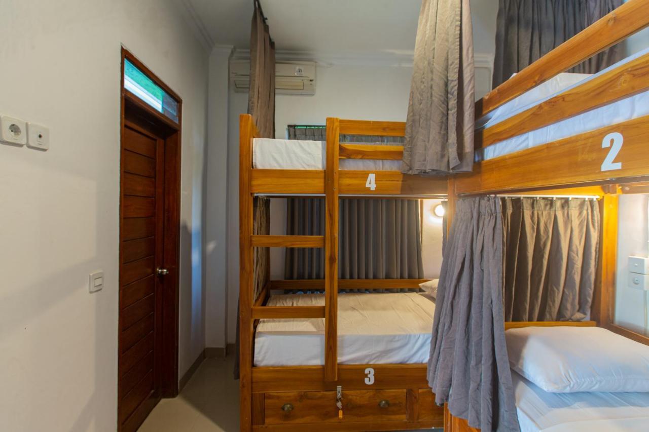 Zentiga Surf Hostel ชังกู ภายนอก รูปภาพ